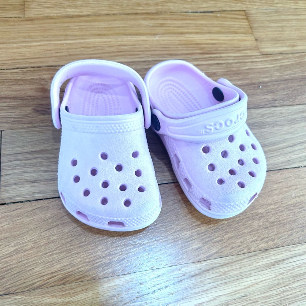 CROCS Kids Pink Water Shoes!